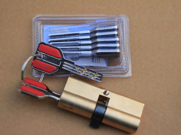 饶河24小时上门开锁公司